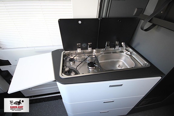 Adria Twin Supreme 640 SLB 10 of 16