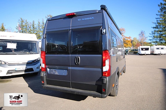 Adria Twin Supreme 640 SLB 4 of 16