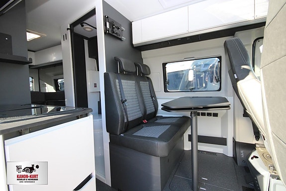 Adria Twin Supreme 640 SLB 8 of 16