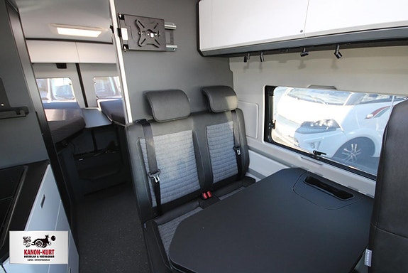 Adria Twin Supreme 640 SLB 7 of 16