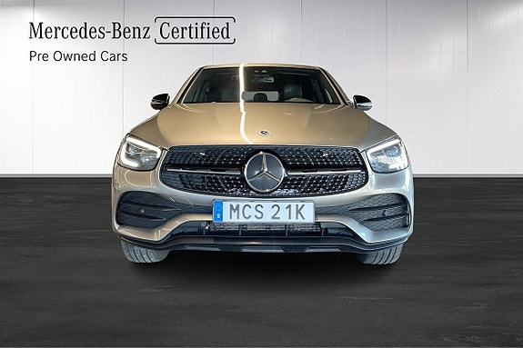 Mercedes-Benz GLC 300 de 2 of 20
