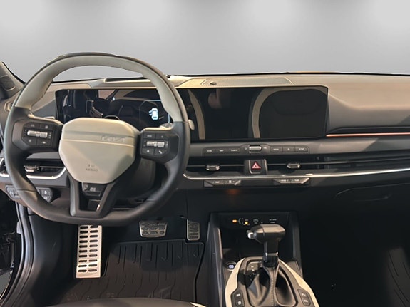 Kia K4 7 of 18