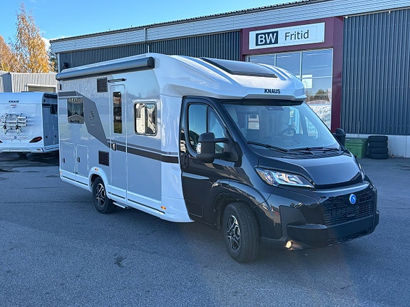 Knaus L!VE Wave Platinum Selection 650 MF Franskbädd - Taksäng - Smidig - Automat - Cykelställ 2 of 20