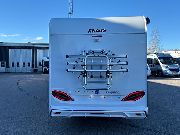 Knaus L!VE Wave Platinum Selection 650 MF Franskbädd - Taksäng - Smidig - Automat - Cykelställ 5 of 20