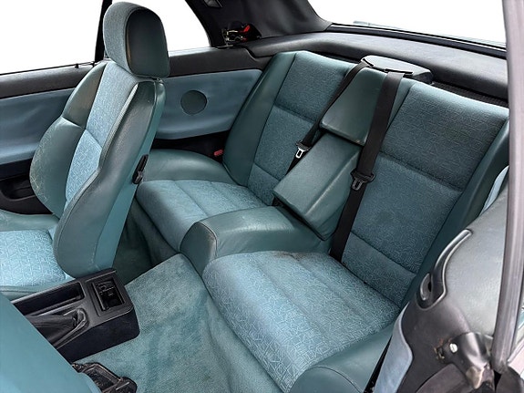 BMW 318i 15 of 22