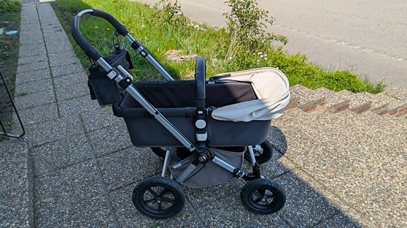 Product image 1 of 4