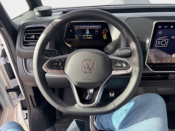 Volkswagen ID. Buzz 11 of 13