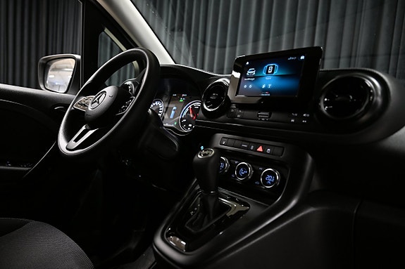 Mercedes-Benz eCitan 28 of 29