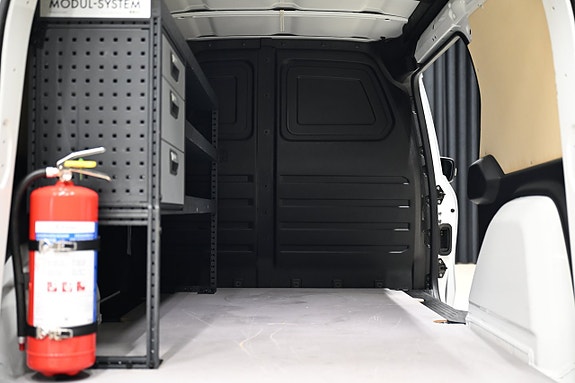 Mercedes-Benz eCitan 11 of 29