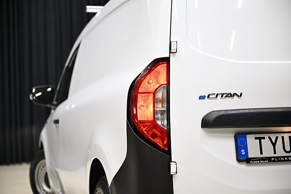 Mercedes-Benz eCitan 7 of 29