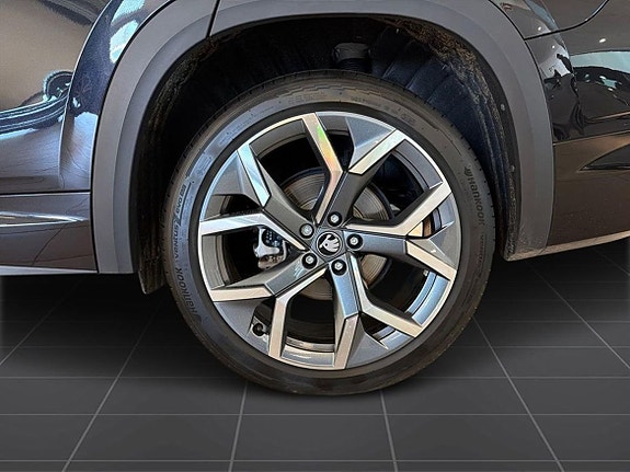 Skoda Kodiaq 8 of 17