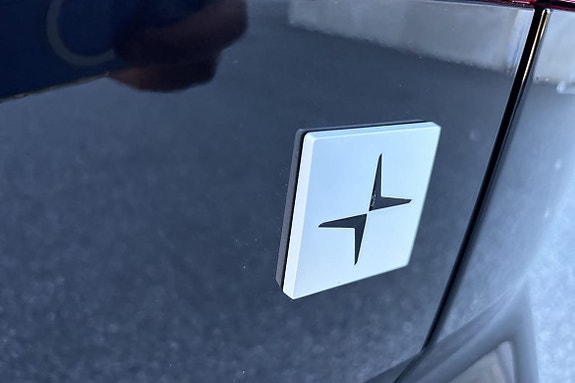 Volvo XC60 17 of 30