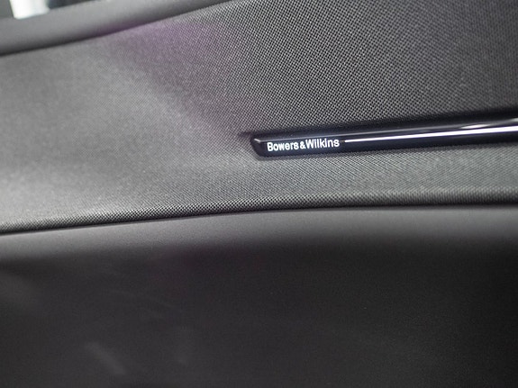 Polestar 3 6 of 16