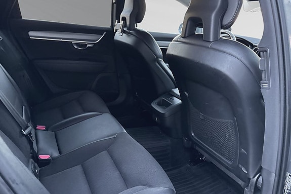 Volvo V90 11 of 24