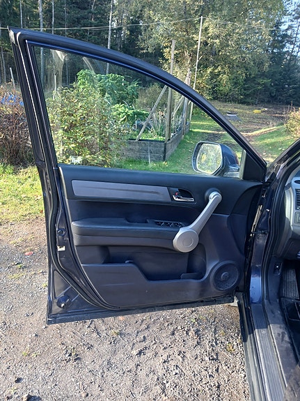 Honda CR-V 7 of 15