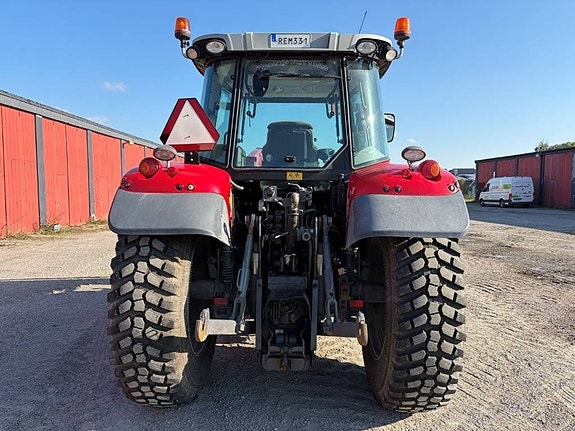 Massey Ferguson 5610 4 of 7