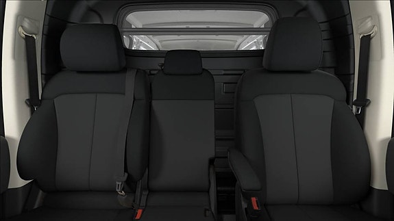 Hyundai Staria 8 of 12
