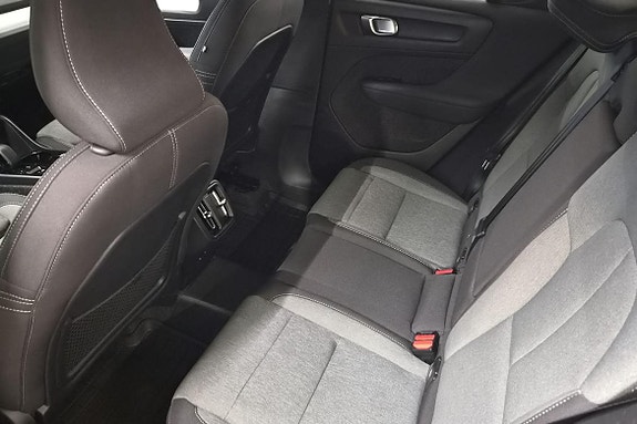 Volvo XC40 20 of 24