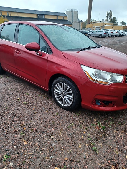 Citroen C4 4 of 6