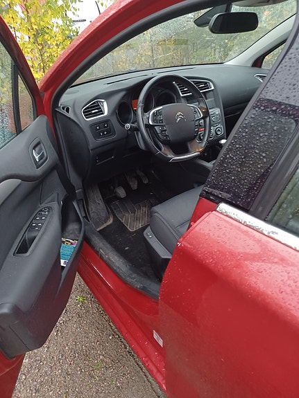 Citroen C4 6 of 6