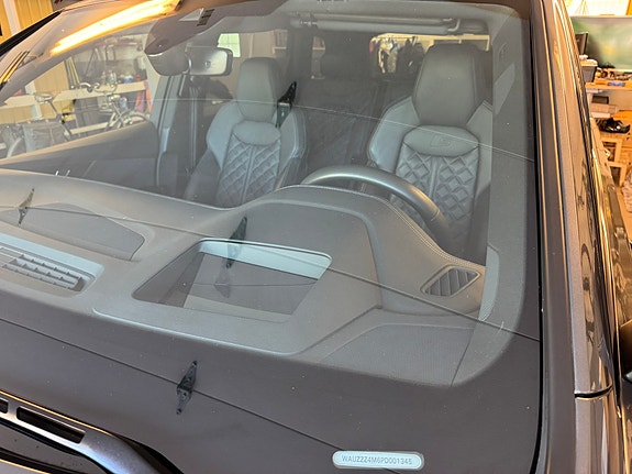 Audi SQ7 15 of 16