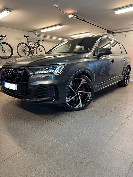 Audi SQ7 3 of 16