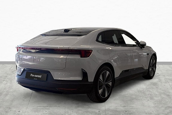 Polestar 4 9 of 29