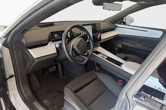 Polestar 4 11 of 29