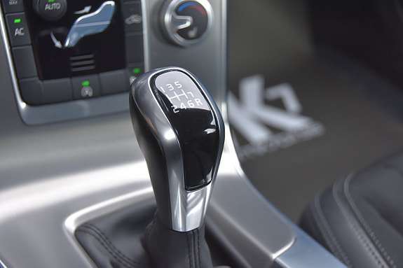 Volvo V60 17 of 17