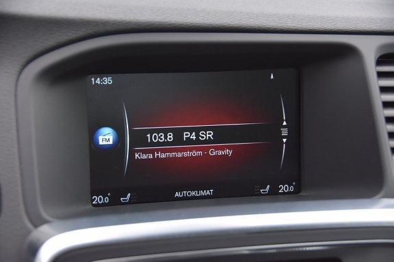 Volvo V60 15 of 17
