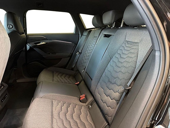 Audi A6 e-tron 11 of 12