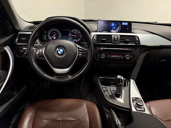 BMW 330d 14 of 25