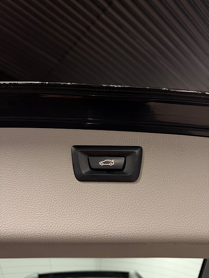 BMW 330d 10 of 25