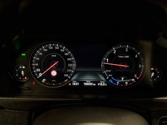 BMW 330d 15 of 25