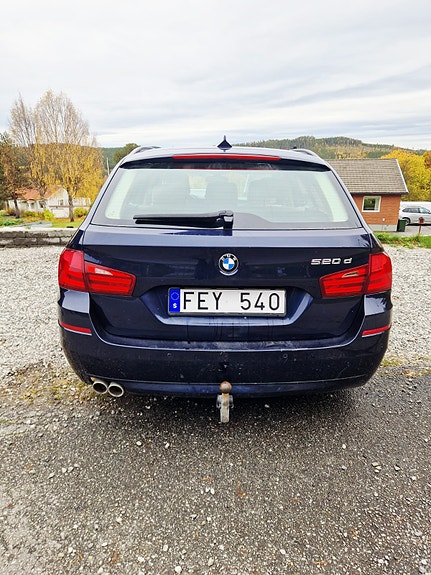 BMW 520d 4 of 9