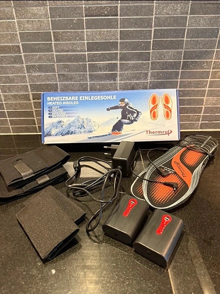 Product image 1 of 4