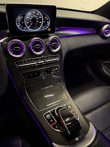 Mercedes-Benz C63 26 of 30