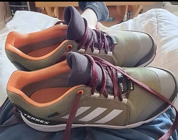 Adidas Skor.