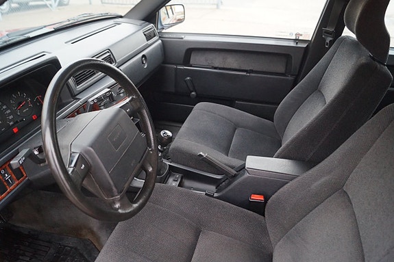 Volvo 940 14 of 17
