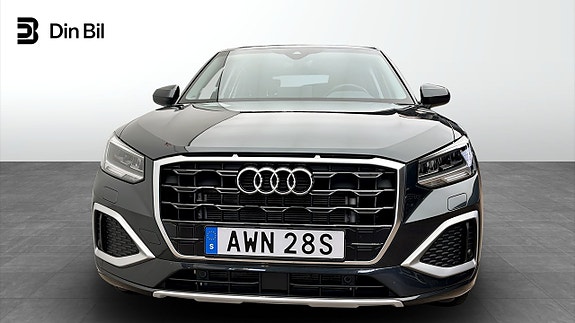 Audi Q2 4 of 12