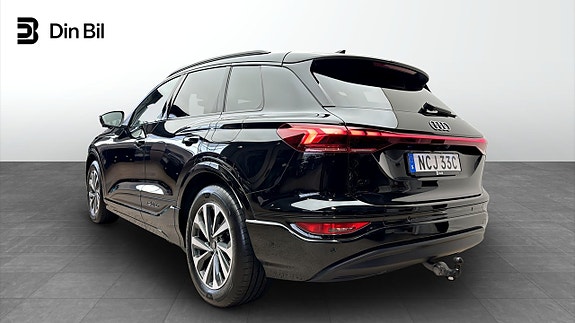 Audi Q6 e-tron 3 of 12