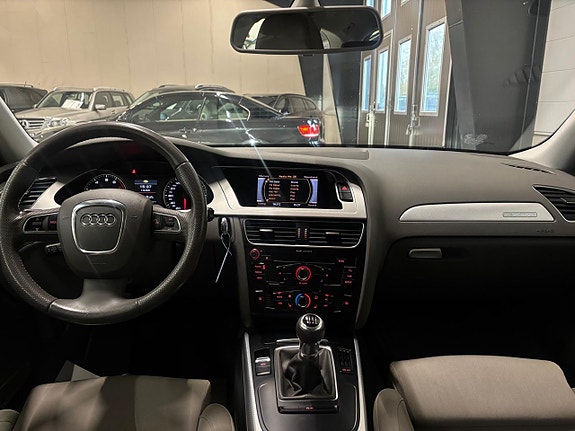 Audi A4 9 of 23
