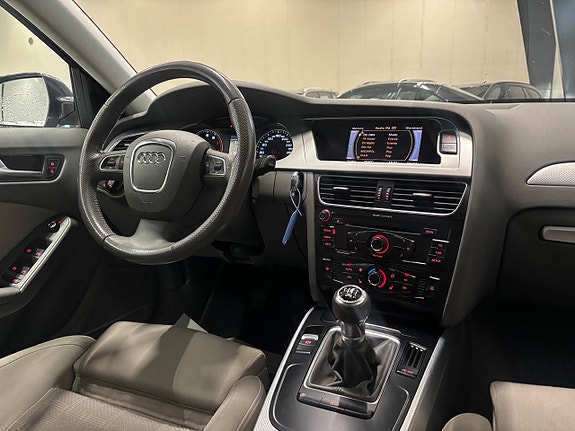 Audi A4 11 of 23