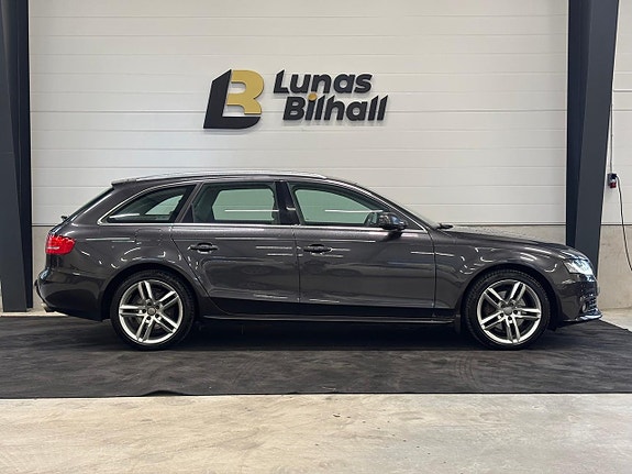 Audi A4 6 of 23