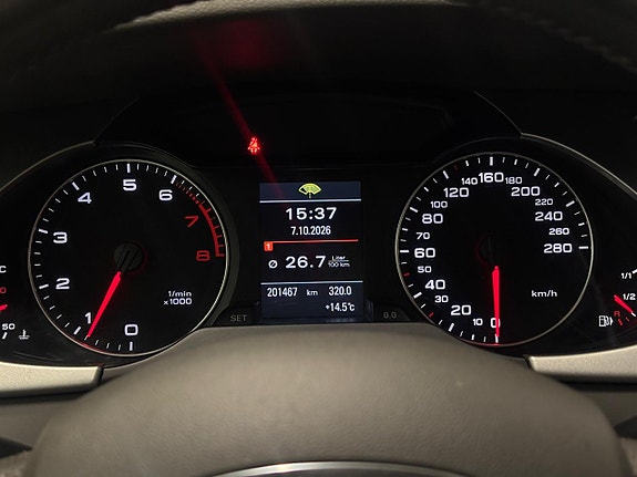 Audi A4 13 of 23