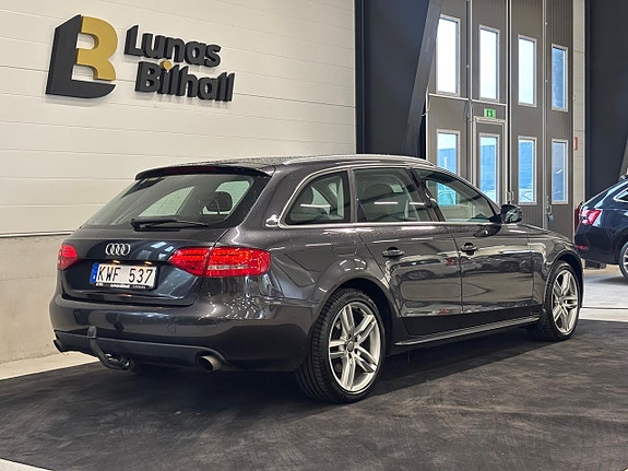 Audi A4 7 of 23