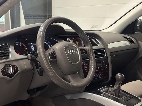Audi A4 8 of 23