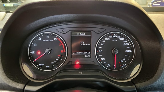 Audi Q2 11 of 11