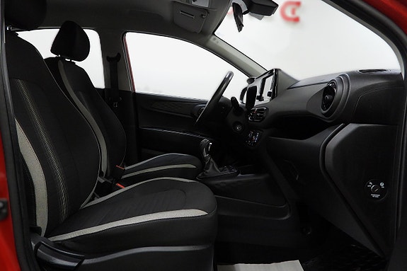 Hyundai i10 15 of 26