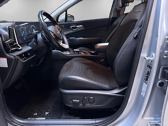 Kia Sportage 8 of 16